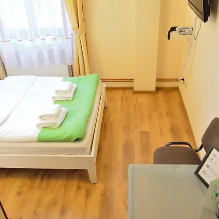 Wenderedu Business Center 3*