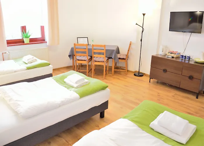 Panzió Wenderedu Business Center 3*