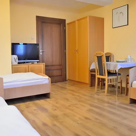 Wenderedu Business Center 3*