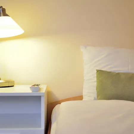 Wenderedu Business Center Bed & Breakfast 3*