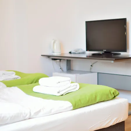 Wenderedu Business Center Bed & Breakfast 3*