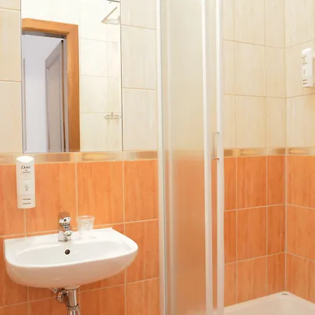 Bed & Breakfast Wenderedu Business Center Wrocław