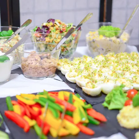 Wenderedu Business Center Bed & Breakfast 3*