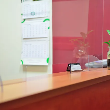 לינה וארוחת בוקר Wenderedu Business Center ורוצלב