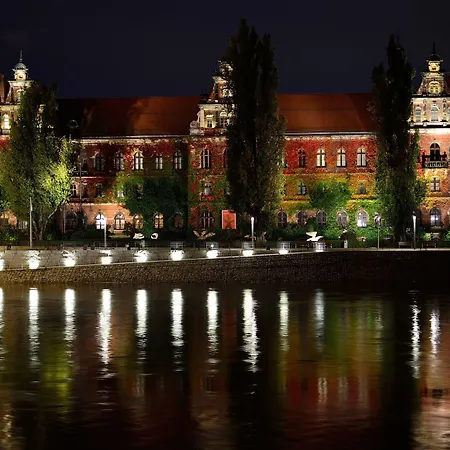 Wenderedu Business Center Bed & Breakfast Wrocław