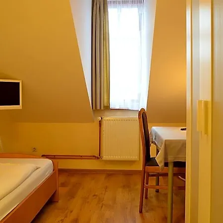 벤더 Edu 비즈니스 센터 B&B 3*