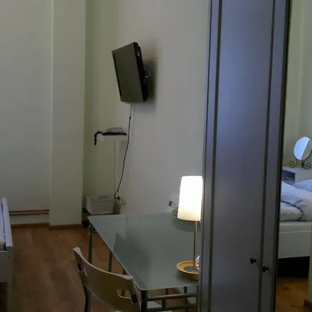 Bed & Breakfast Wenderedu Business Center Wrocław