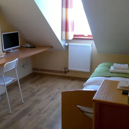Nocleg ze śniadaniem Wenderedu Business Center Wrocław