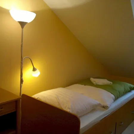 Wenderedu Business Center 3*