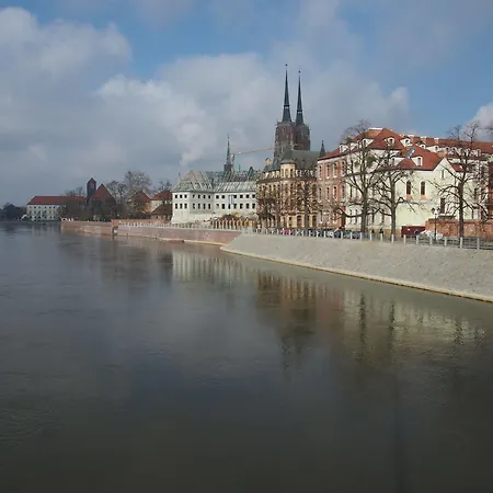 Wenderedu Business Center