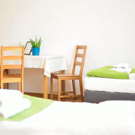 Bed & Breakfast Wenderedu Business Center 3*