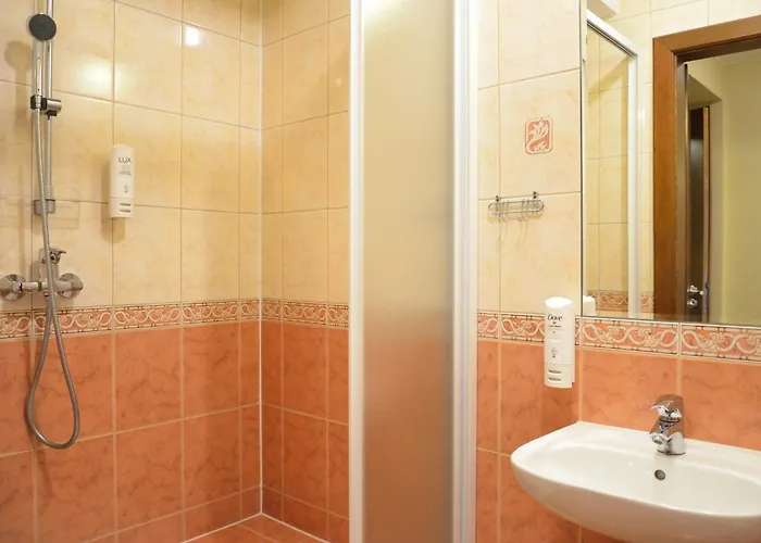 Wenderedu Business Center 3*