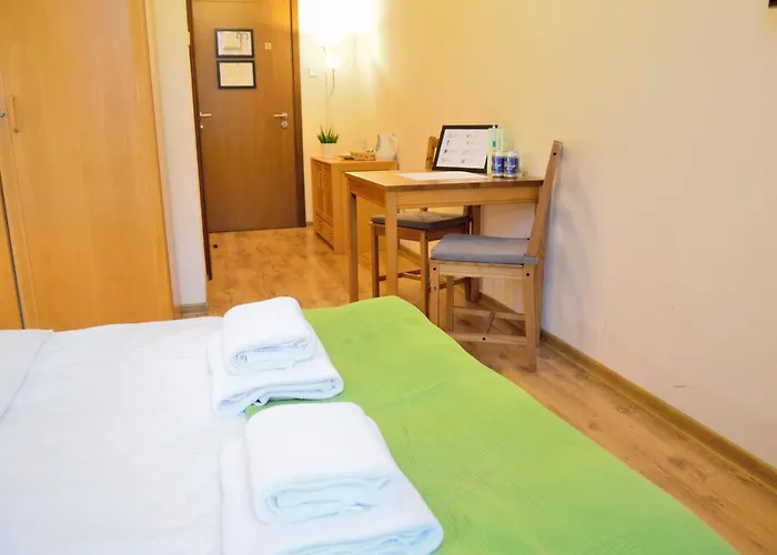 ベッド・アンド・ブレックファスト Wenderedu Business Center 3*